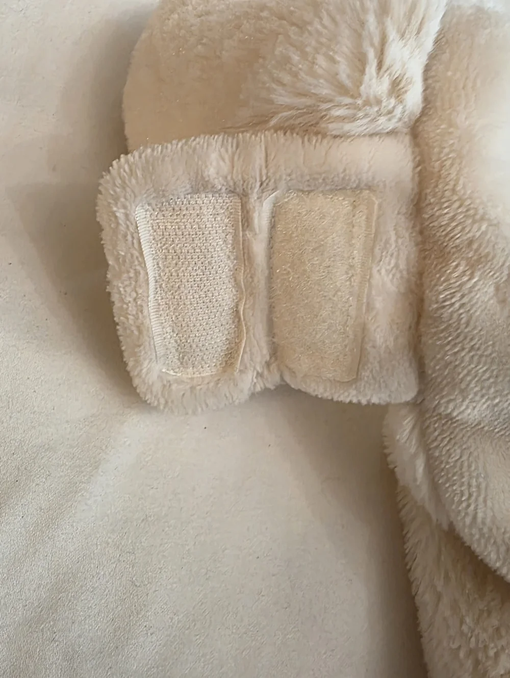 Little Miracles Snuggle Me Bunny Plush Foldable Pillow Retired Soft Lovey Kids‎